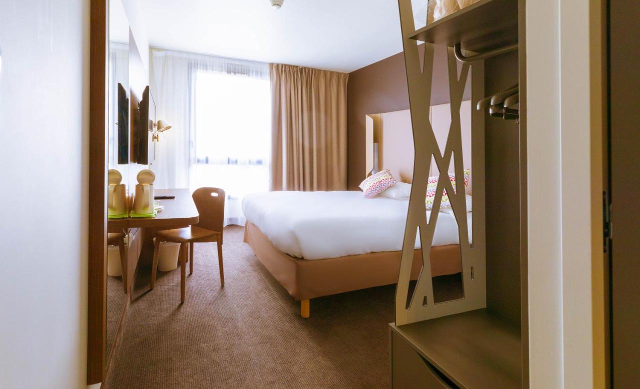 Campanile Rungis - Orly Hotel Chevilly-Larue Bagian luar foto