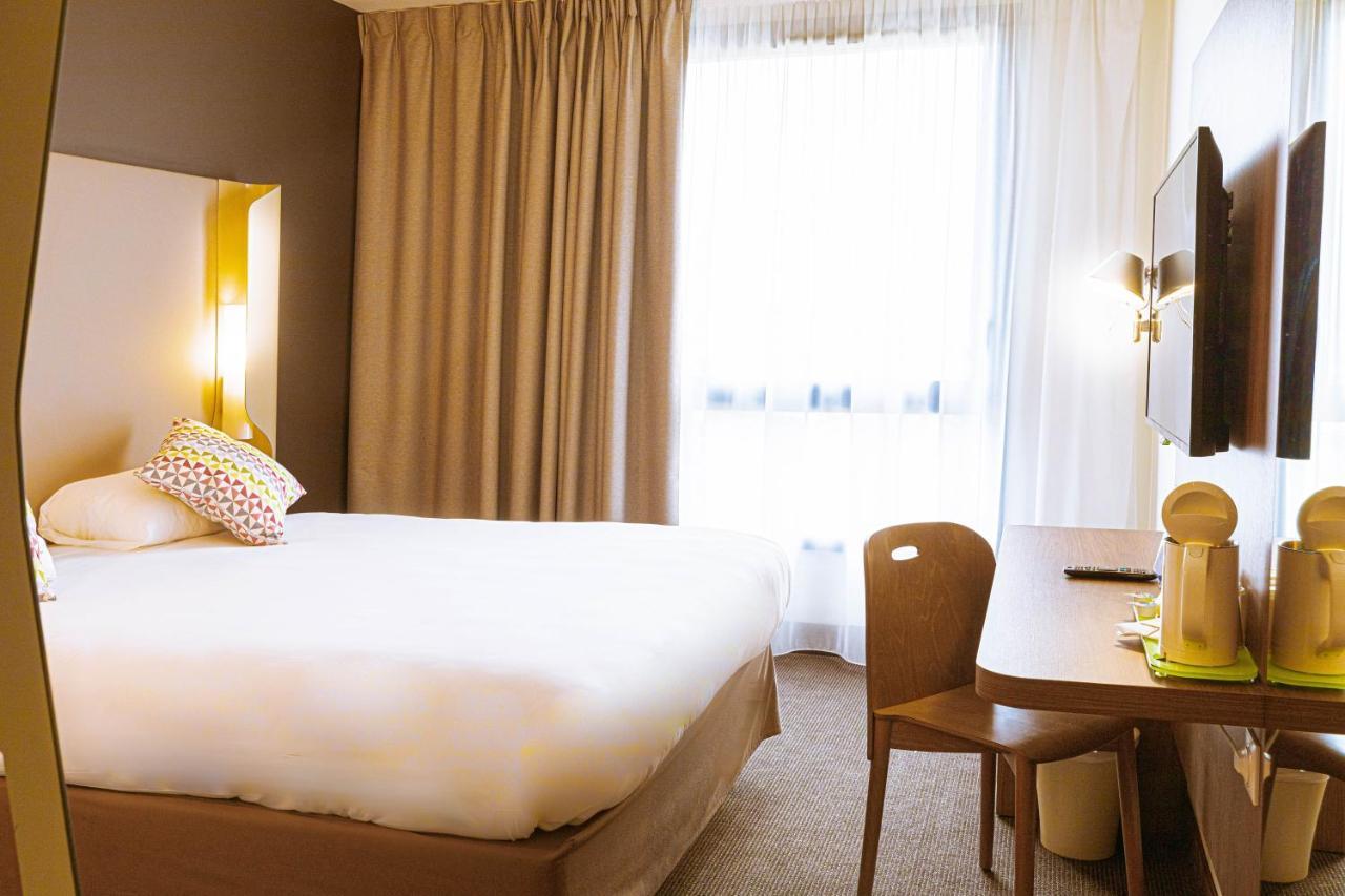 Campanile Rungis - Orly Hotel Chevilly-Larue Bagian luar foto