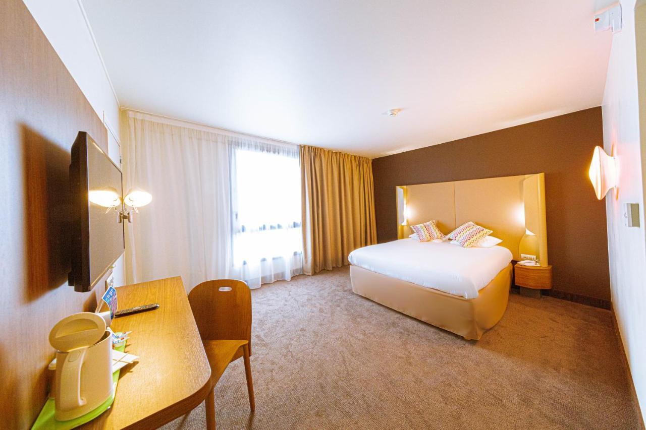 Campanile Rungis - Orly Hotel Chevilly-Larue Bagian luar foto